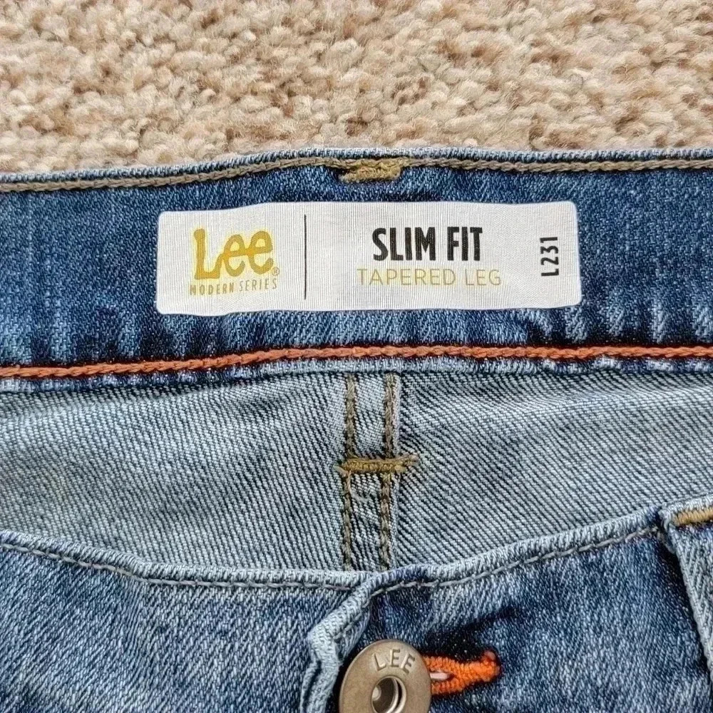 Lee Slim Modern Series Tappered Leg Jeans - Picture 3 of 6